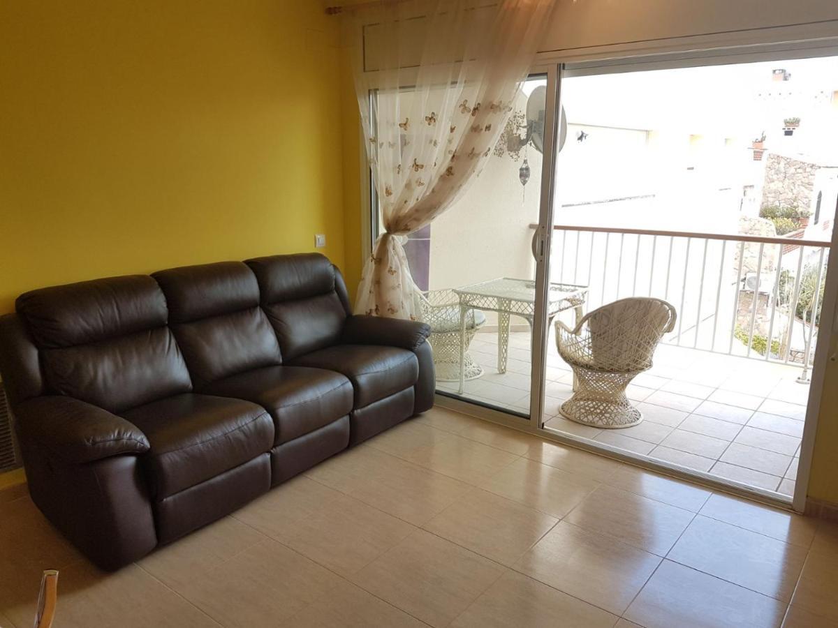 Magnífico apartamento junto al canal principal. Empuriabrava Esterno foto