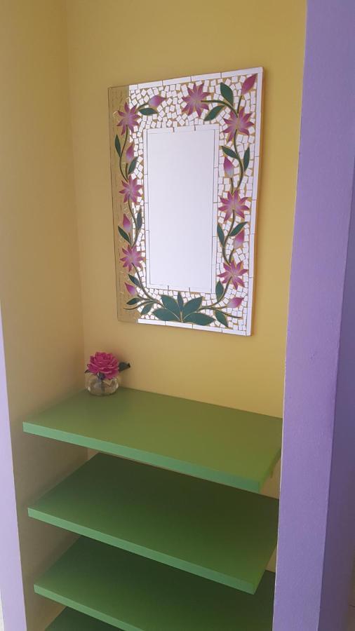 Magnífico apartamento junto al canal principal. Empuriabrava Esterno foto